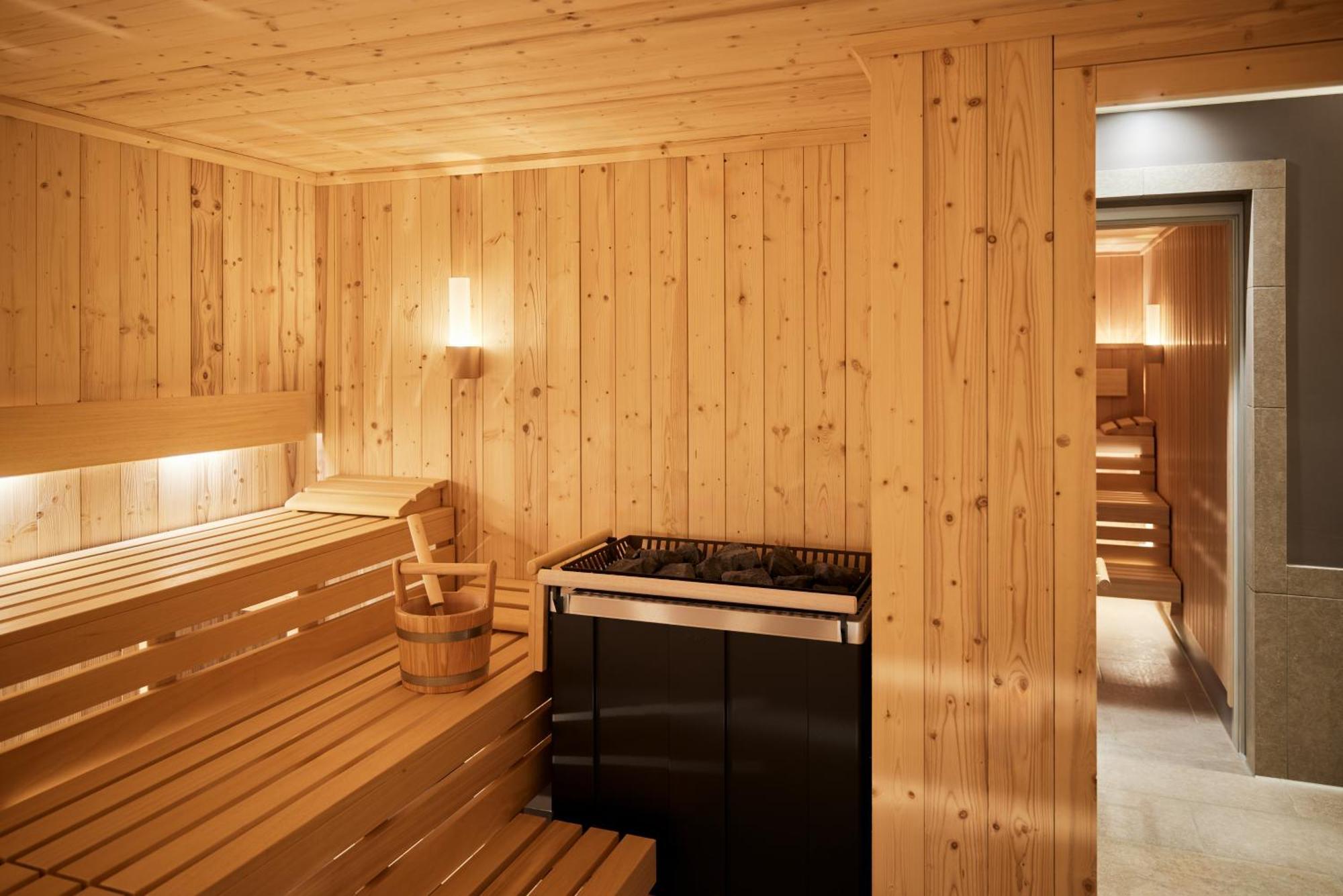 Strandhotel Zingst Kültér fotó A modern Finnish sauna